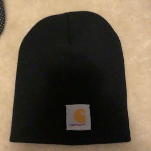 Black Carhartt beanie